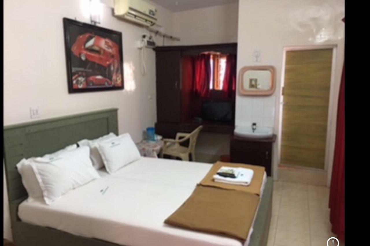 Anandan Tourist Home Varkala Exterior photo