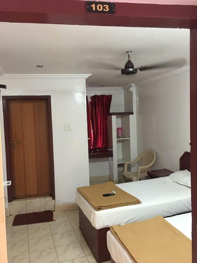 Anandan Tourist Home Varkala Exterior photo