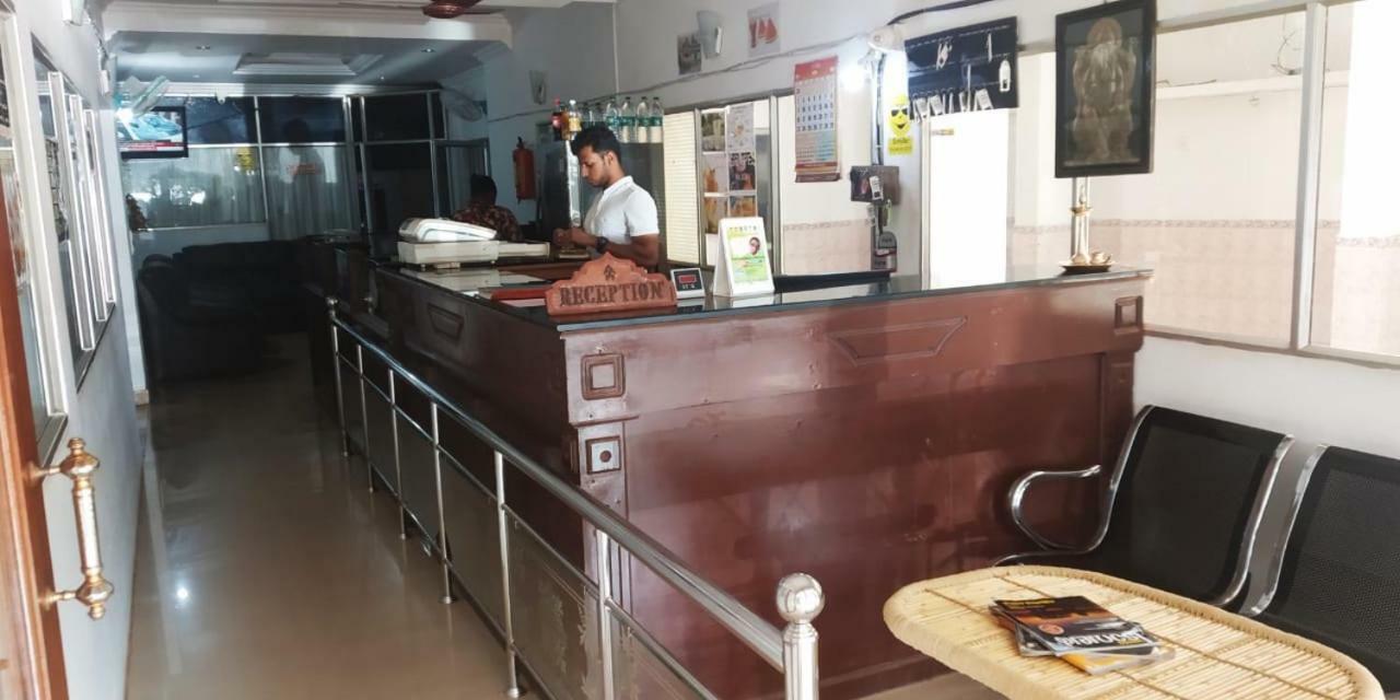 Anandan Tourist Home Varkala Exterior photo