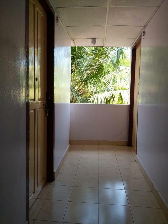 Anandan Tourist Home Varkala Exterior photo